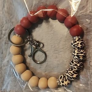 Silicone bead keychain